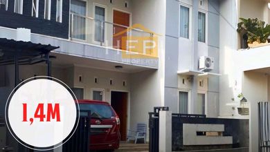 Jual Rumah Cantik Luas 100 m2 area Banyumanik, Semarang