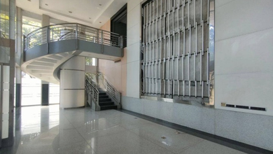 Sewa Gedung di Batununggal Cocok untuk Keperluan Komersial
