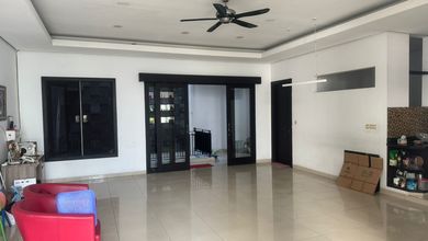 Rumah Modern Luas 200 Jual area Pantai Indah Kapuk, Jakarta Utara