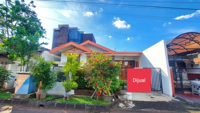 Jual Rumah Megah Luas 210 m2 di Jagakarsa, Jakarta Selatan