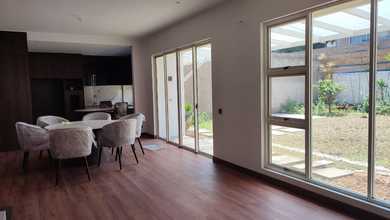 Rumah Eksklusif LT 360 m2, di Kota Baru Parahyangan, Bandung