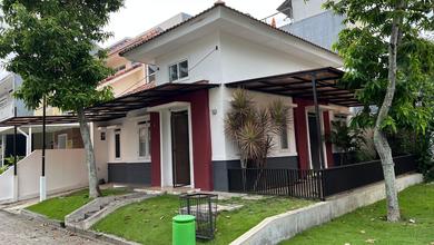 Disewakan Rumah Murah di Kota Baru Parahyangan, Bandung, LT 138m²