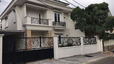 Jual Rumah Siap Tinggal di Tebet, Jakarta Selatan, Luas 230 m2