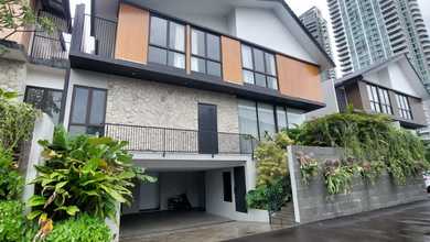 Rumah Premium di Kemang, Jakarta Selatan, Luas 300 m2