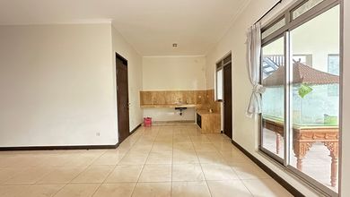 Jual Rumah 350 di Kota Baru Parahyangan, Bandung