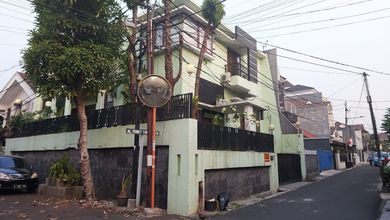 Rumah Premium Luas 185 Jual area Tebet, Jakarta Selatan