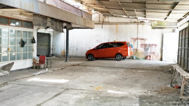 Tanah Luas 743 m2 Area Strategis Buah Batu, Dijual Terjangkau