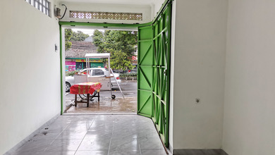 Sewa Ruko Mainroad Dago Bandung Cocok Usaha, Kuliner dan Kantor