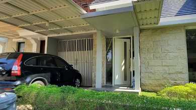 Jual Cepat Rumah Mewah di Ngesrep, Semarang, LT 162 m2