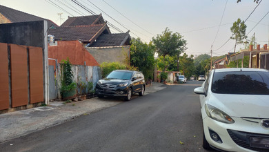 Jual Tanah Kawasan Cluster Gajah Mungkur Pemandangan Danau dan Taman