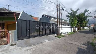 Jual Rumah 70 area Plombokan, Semarang