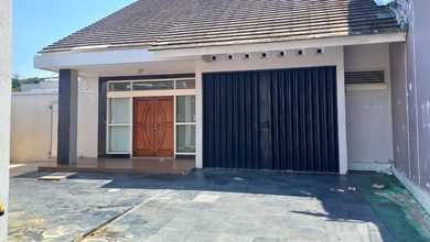 Rumah Mewah Luas 336 m2, di Candisari, Semarang