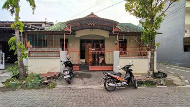 Jual Rumah Cantik Luas 209 m2 di Pedurungan, Semarang