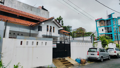Jual Segera Rumah Mewah area Semarang Tengah, Semarang, Luas 198 m2