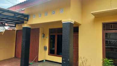 Rumah Modern Luas 190 Jual area Banyumanik, Semarang