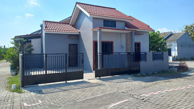 Jual Cepat Rumah Mewah di Pedurungan, Semarang, Luas 87 m2