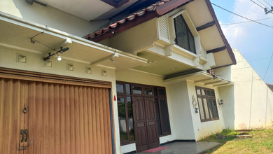 Rumah Modern area Candisari, Semarang, Luas 350 m2