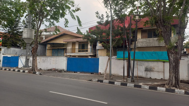 Gudang lebar muka 28 meter jl Abdulrahman Saleh Dekat Bandara