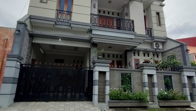 Jual Segera Rumah Elit di Pedurungan, Semarang, Luas 130 m2