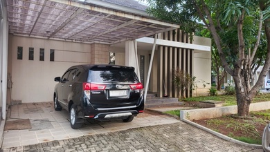 Rumah Elit LT 270 m2, di Graha Padma, Semarang