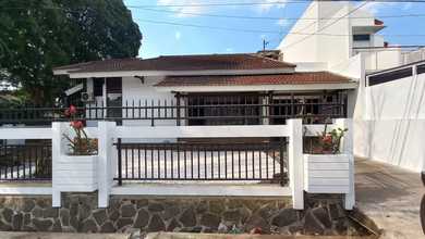 Rumah Premium di Soekarno Hatta, Bandung, LT 290 m2