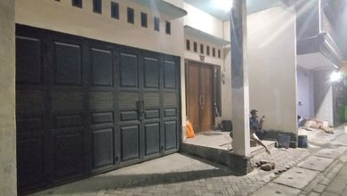 Jual Rumah Cantik Luas 129 m2 area Pakal, Surabaya