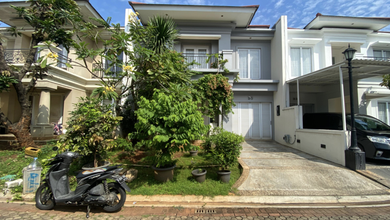 Jual Rumah Megah LT 162 m2 Area Kebon Jeruk, Jakarta Barat