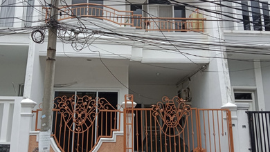 Jual Rumah Siap Huni di Pluit, Jakarta Utara, Luas 87 m2