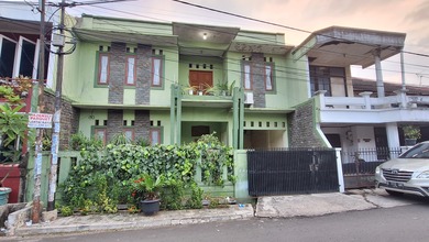 Jual Rumah Cantik LT 139 m2 area Ciputat, Tangerang Selatan