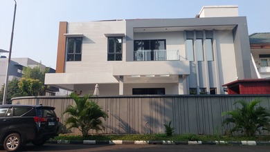Rumah Minimalis di Permata Buana, Jakarta Barat, LT 273 m2