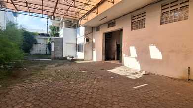 Gudang di Suryani Sayap Sudirman, Ada Kantor