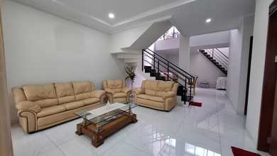 Rumah Minimalis di Singgasana, Bandung, Luas 145 m2