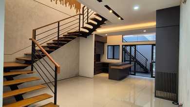 Jual Rumah Eksklusif LT 100 m2 Kawasan Mekar Wangi, Bandung