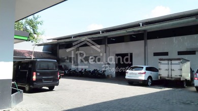 Ruang Usaha di Jenderal Sudirman, Semarang Si 3423s 