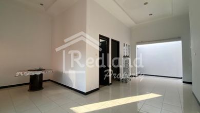 Rumah Sewa Cocok untuk Tinggal dan Kerja di Puri Anjasmoro, Semarang