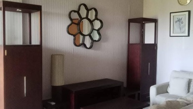 Apartemen 3BR Kondisi Baik Terjangkau Minimalis Furnished Pakuwon City Surabaya