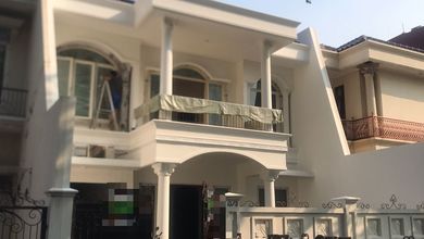 For Sale rumah Premium di Permata Buana, Jakarta Barat - LT 250m²