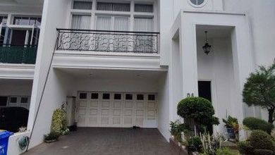 Rumah Premium di Meruya, Jakarta Barat, LT 285 m2