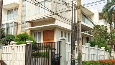Rumah Modern LT 224 Jual area Citra Garden, Jakarta Barat