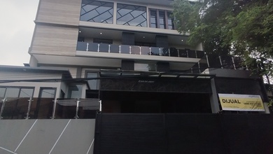 Jual Rumah Mewah LT 326 m2 Area Kemang, Jakarta Selatan