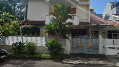 Jual Rumah Terkini area Intercon, Jakarta Barat LT 252 m2