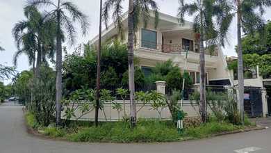 Jual Rumah Cantik LT 335 m2 area Puri Indah, Jakarta Barat