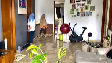Di  Villa Town House di Cipete Cilandak Jaksel