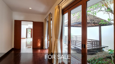 Di jual townhouse tropical garden kemang jaksel