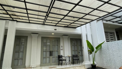 Rumah dalam townhouse di kebayoran lama jaksel