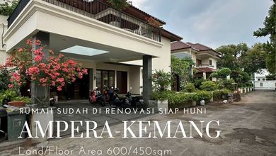 Rumah selesai renovasi siap huni di ampera kemang