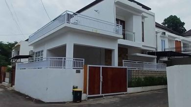 Rumah Dijual di Jimbaran, Badung, LB 85m², Harga Terbaik!
