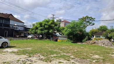 Jual Tanah Lokasi Strategis, LT 1675 m2