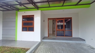 Jual Rumah Eksklusif Luas 96 m2 Kawasan Buah Batu, Bandung