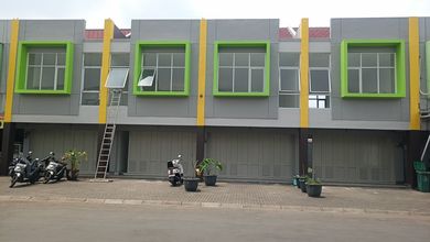 Ruko Wilayah Ramai Akses Mudah di Buah Batu, Bandung